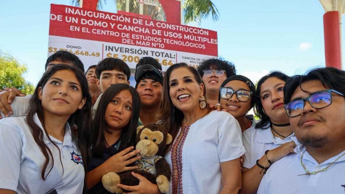 Mara Lezama comprometida con la juventud.