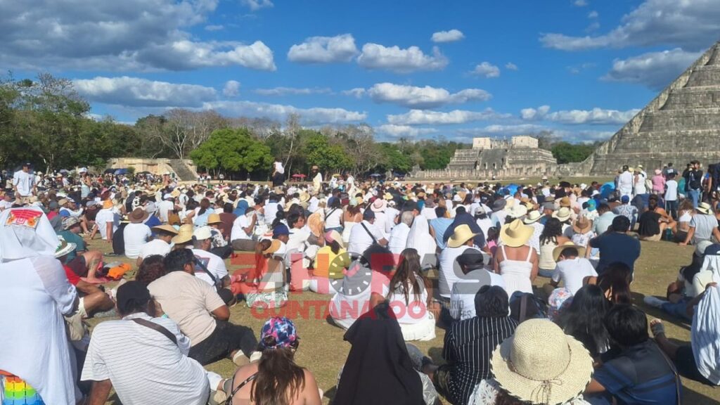 Kukulcán desciende en Chichén Itzá ante 9 mil personas