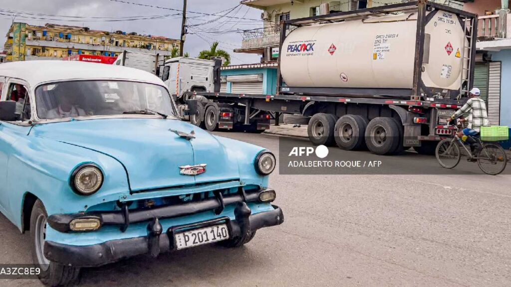 Cuba se alista por si esta atacada.