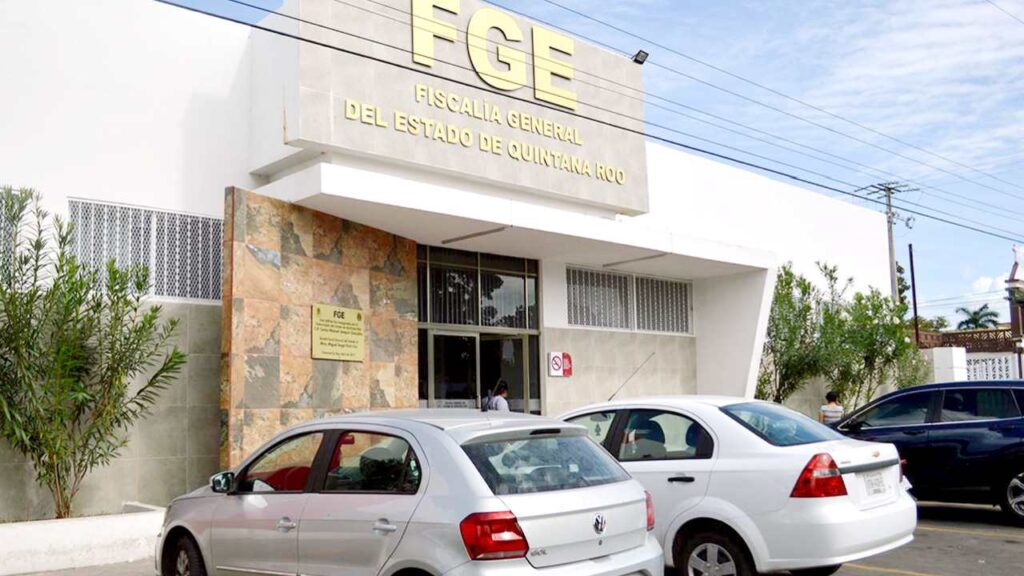 Las instalaciones de la Fiscalía de Chetumal enfrentan señalamientos por falta de aire acondicionado.