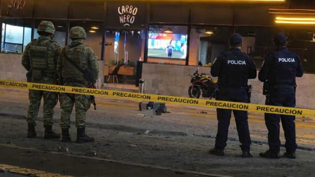 Balacera en Cancún deja un muerto y varios lesionados.