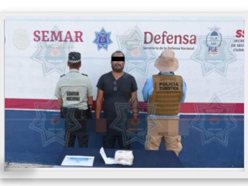 Frenan a conductor con más de 140 mil pesos en la zona hotelera