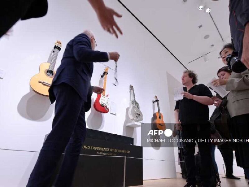 Guitarra histórica de Pink Floyd rompe récord y se vende por más de 14 millones de dólares