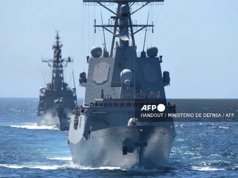 Irán advierte a Estados Unidos que “lamentará amargamente” el hundimiento de su fragata