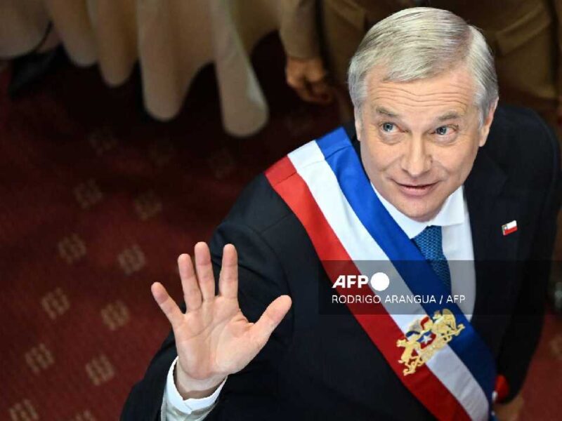 Kast asume la presidencia de Chile y marca un giro político hacia la derecha