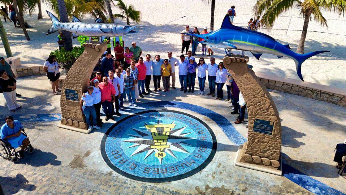 Malecón Rueda Medina en Isla Mujeres