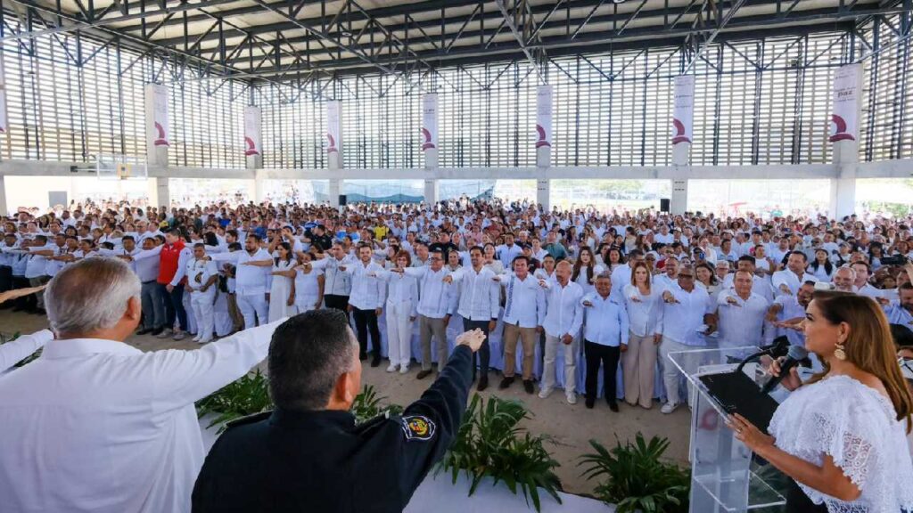 Mara Lezama tomó protesta a mil 200 comités ciudadanos para fortalecer la paz en Quintana Roo