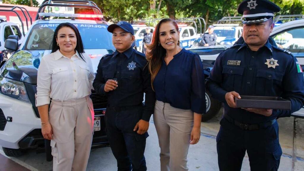 Mara Lezama y Blanca Merari entregan 15 patrullas para reforzar seguridad en Puerto Morelos