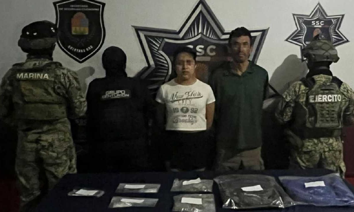 Caen dos sujetos con droga en Cancún.