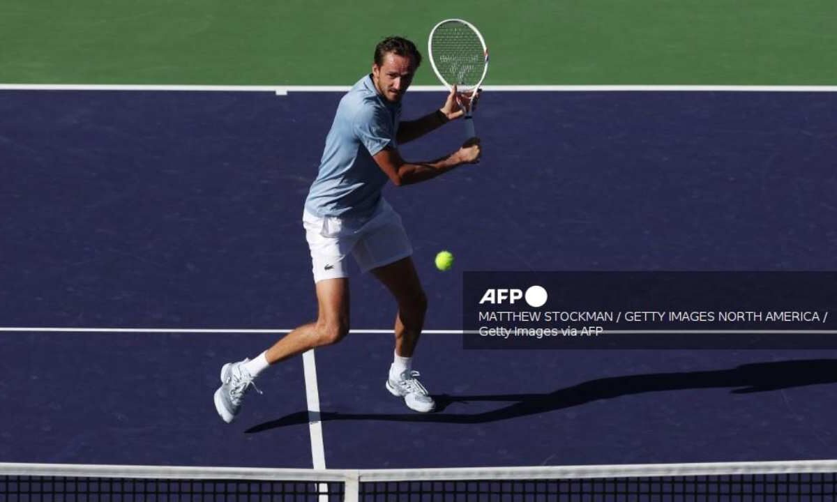 Medvedev vence a Alcaraz en Indian Wells