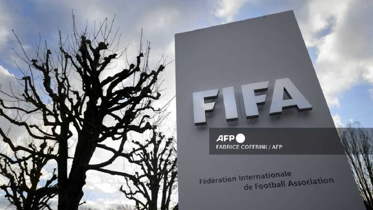 Denuncian ala FIFA por boletos caros para el Mundial.