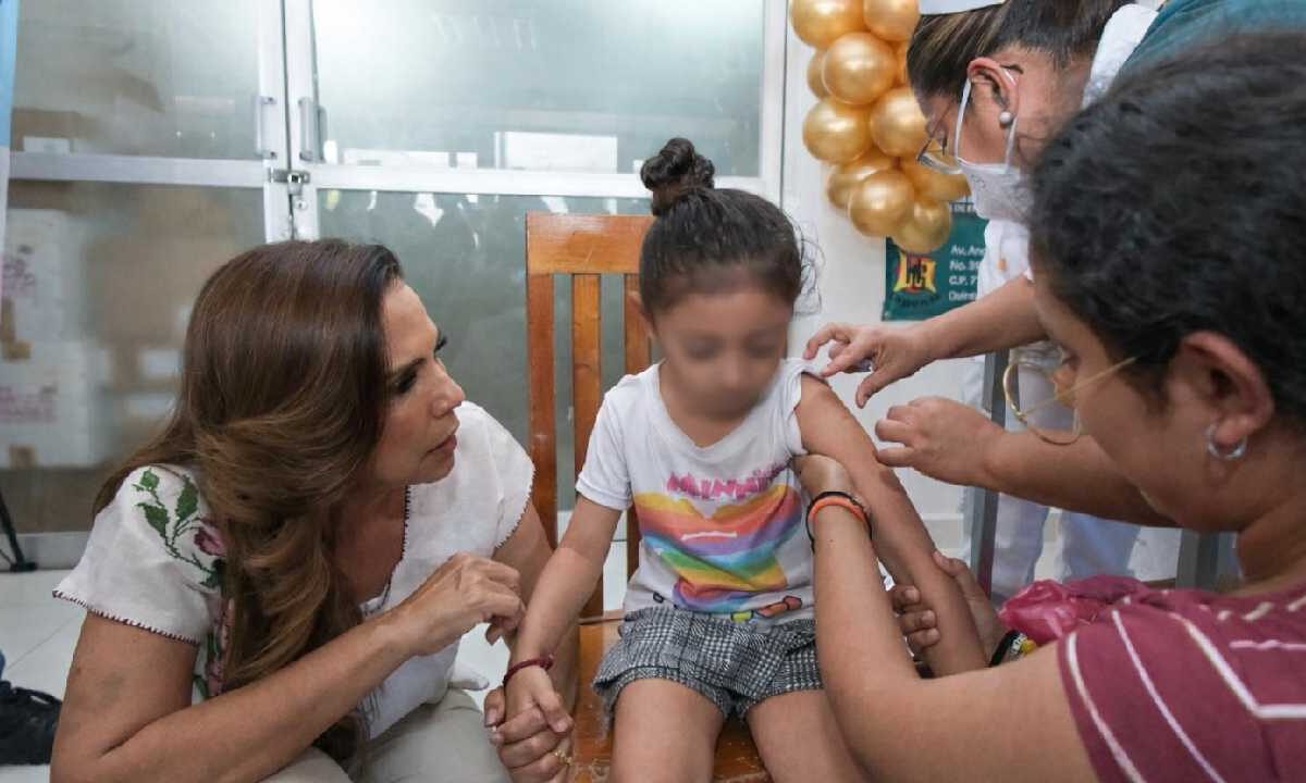 Quintana Roo refuerza campaña de vacunación contra sarampión.