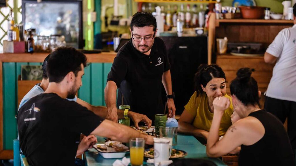 Sectur confirma que el turismo en México cerró un año con casi cinco millones de empleos