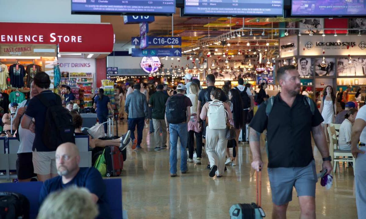 Turismo en Quintana Roo 2025: Caen visitas pero suben cruceros