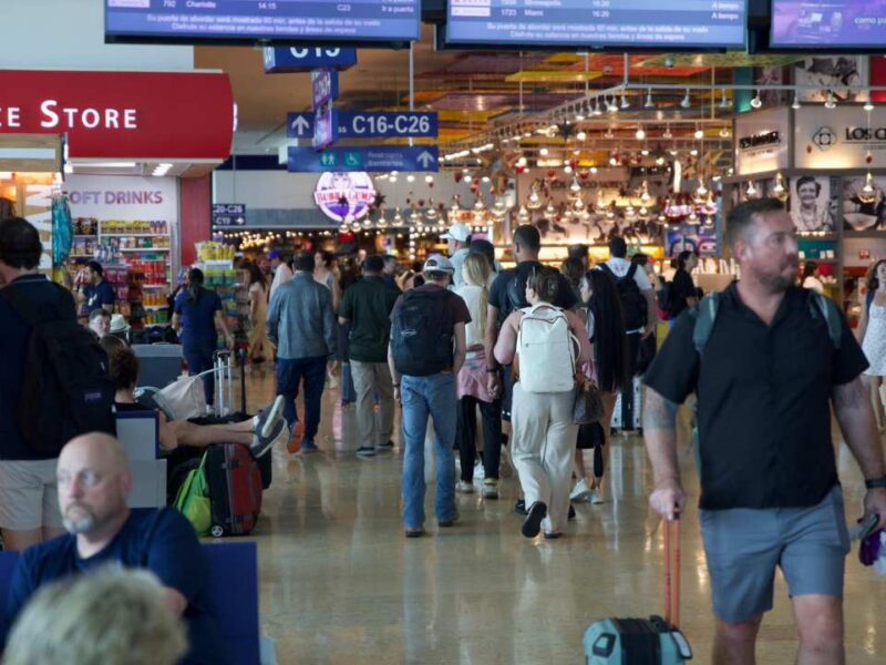 7.7 millones de cruceristas salvan el año turístico 2025 en Quintana Roo