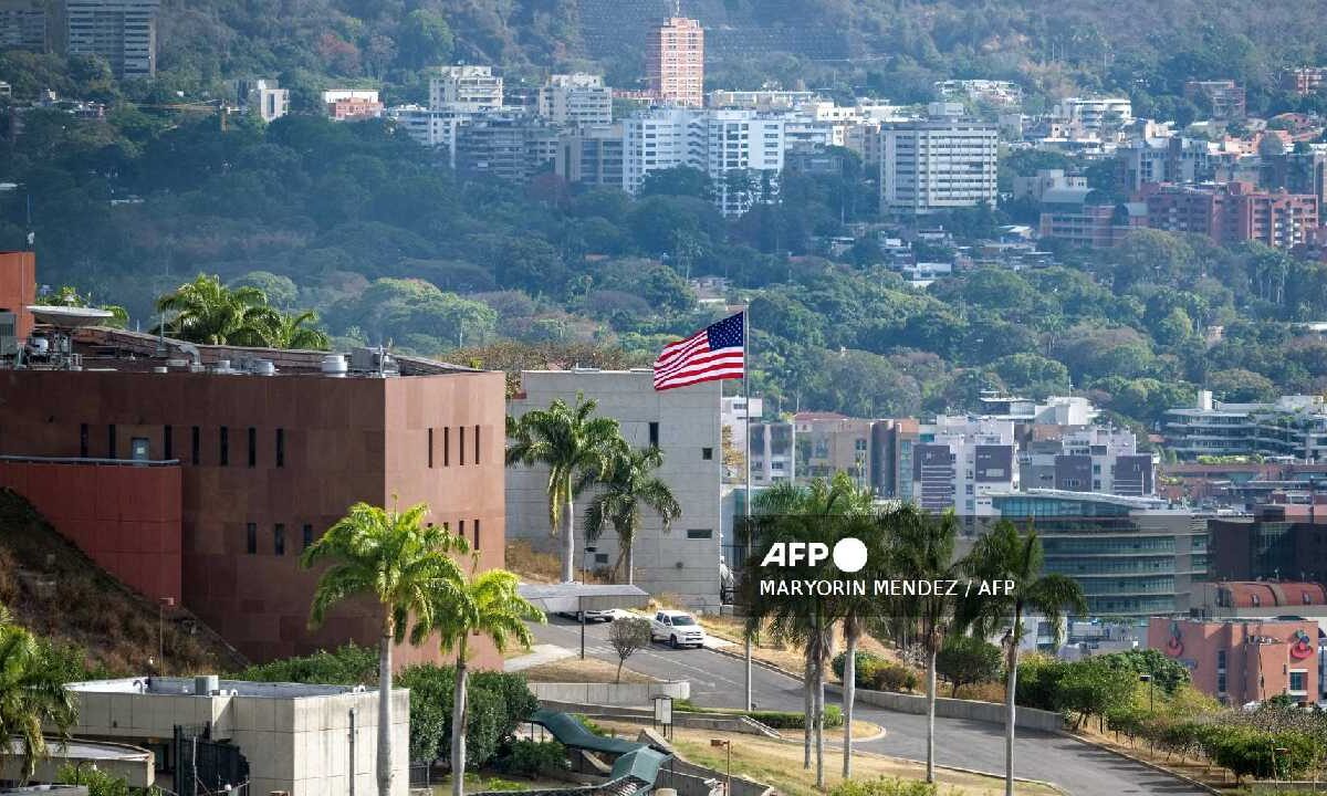 EU reabre embajada en Caracas.
