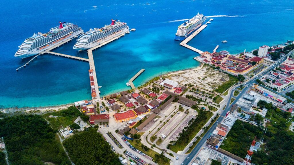 Cozumel recibe 369 cruceros en 2026 tras acuerdo turístico