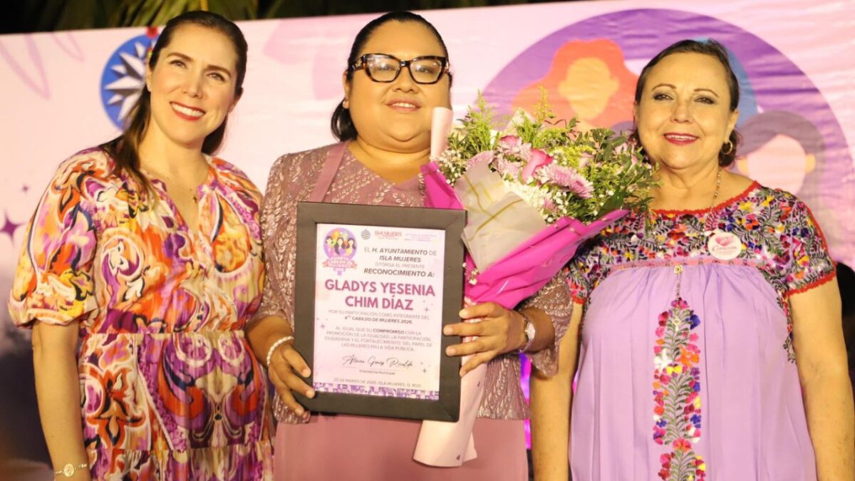 Cabildo de Mujeres en Isla impulsa su participación
