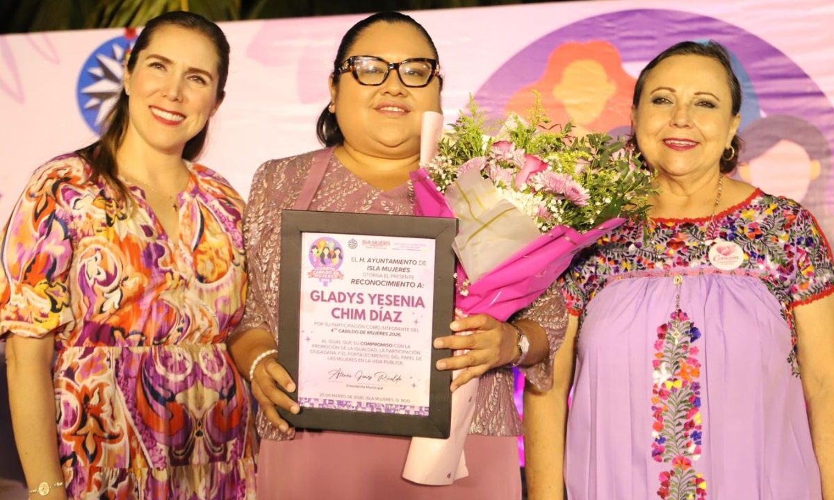 Cabildo de Mujeres en Isla impulsa su participación