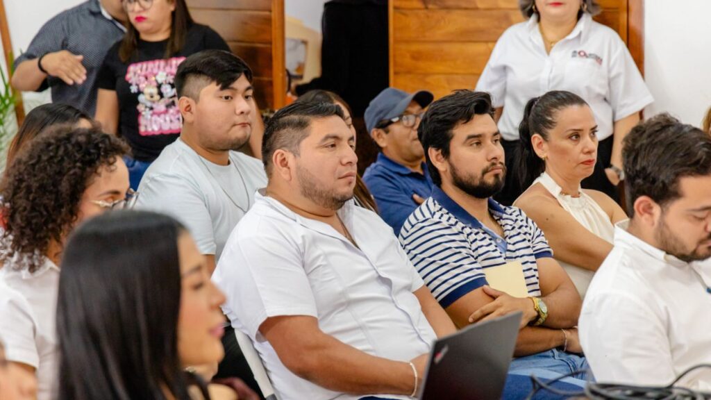 Modernización administrativa avanza en Tulum con jornada estatal