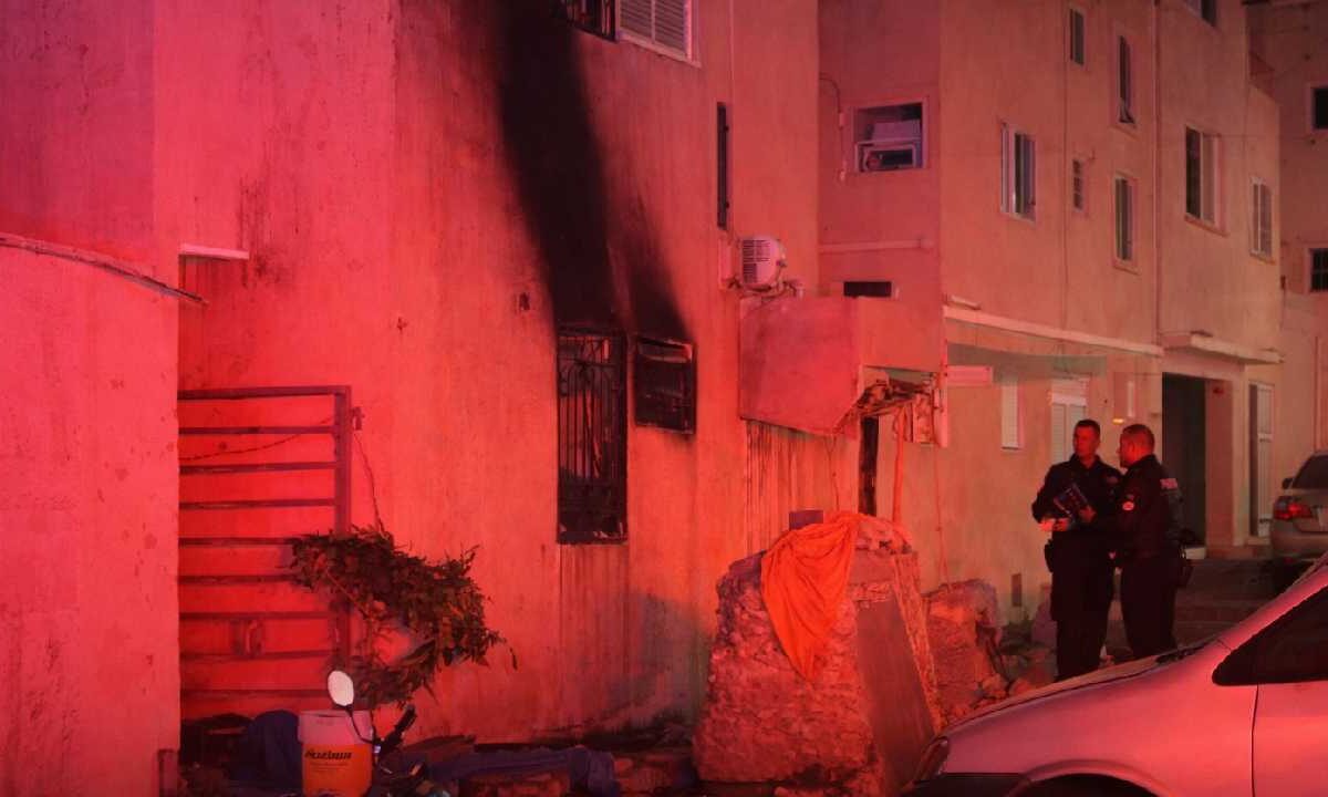 Incendio deja muertos y heridos.