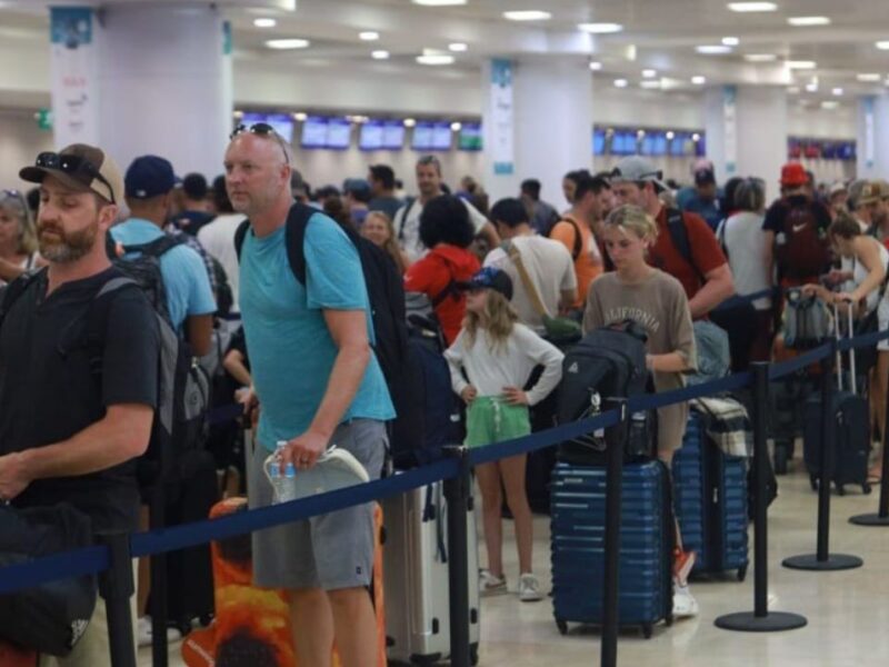 Cancún pierde el liderazgo nacional en rutas aéreas tras 15 años