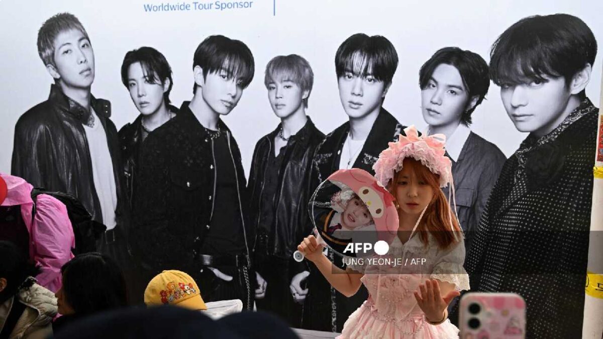 BTS estará en México.