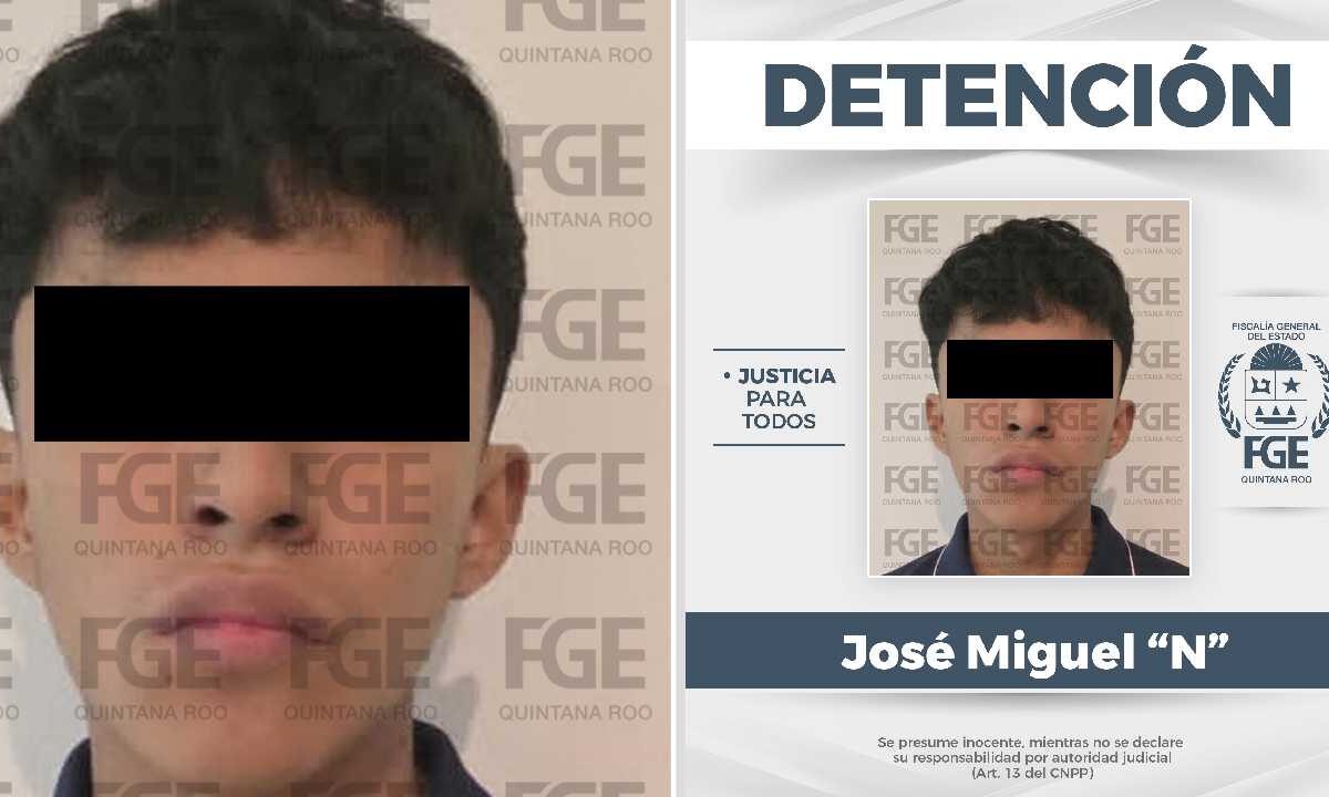 Cae masculino con moto robada.