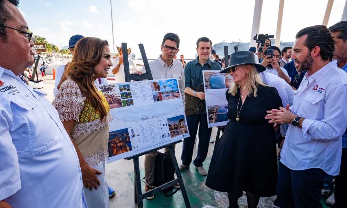 Autoridades anuncian trabajos en el Malecón de Cozumel.