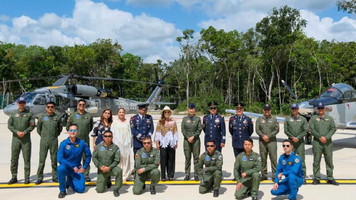Excelente arranque del Tulum Air Show.