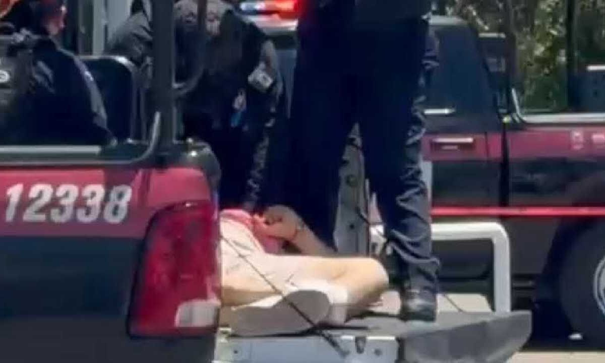 El ataque ocurrió en el estacionamiento de una plaza comercial.