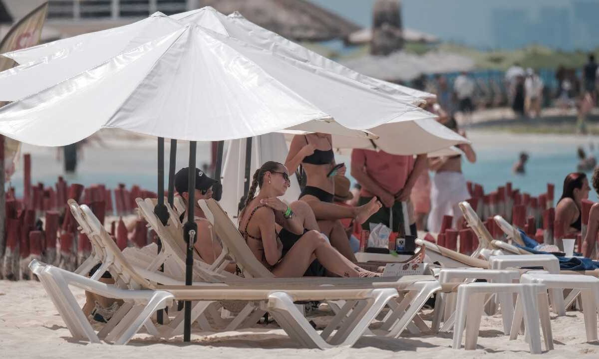 Prevén miércoles caluroso.