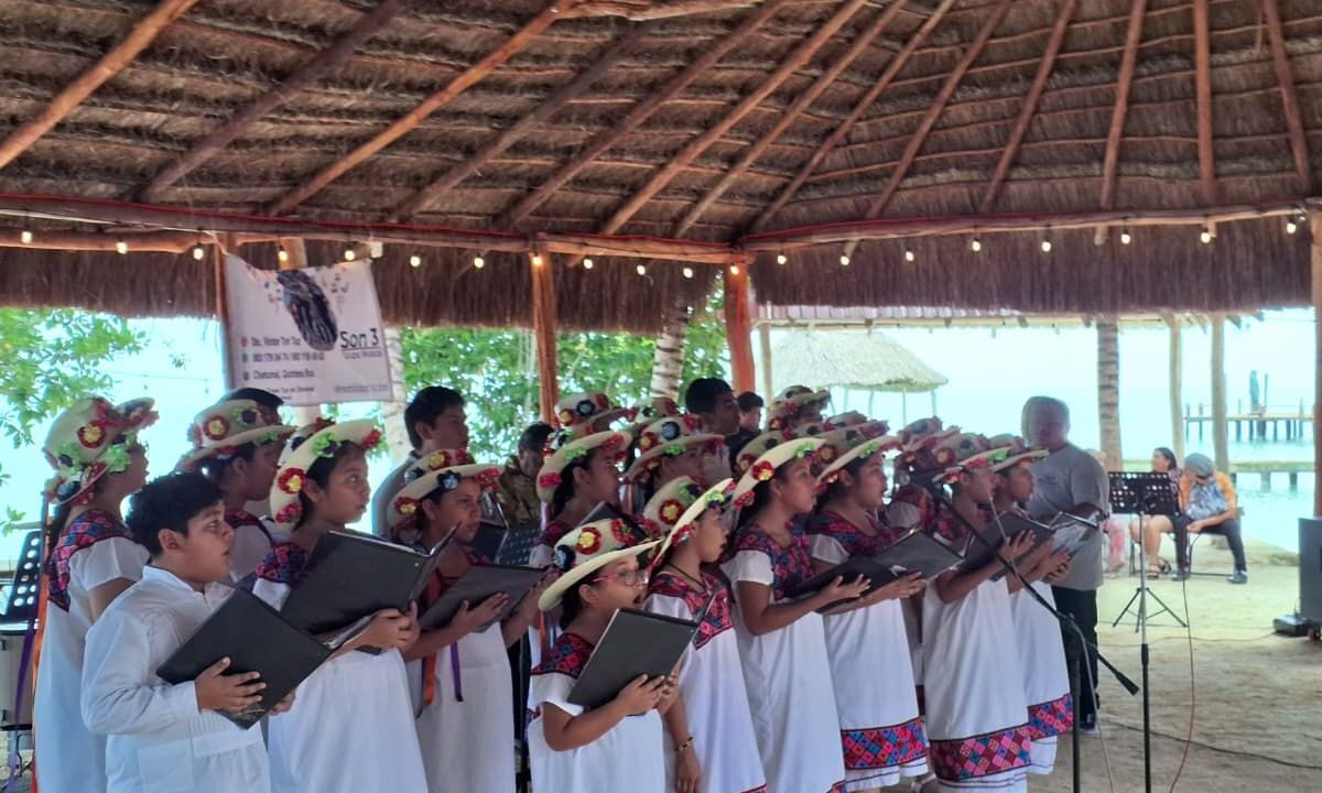 Coro Infantil Ixchel pierde todo su equipo en robo