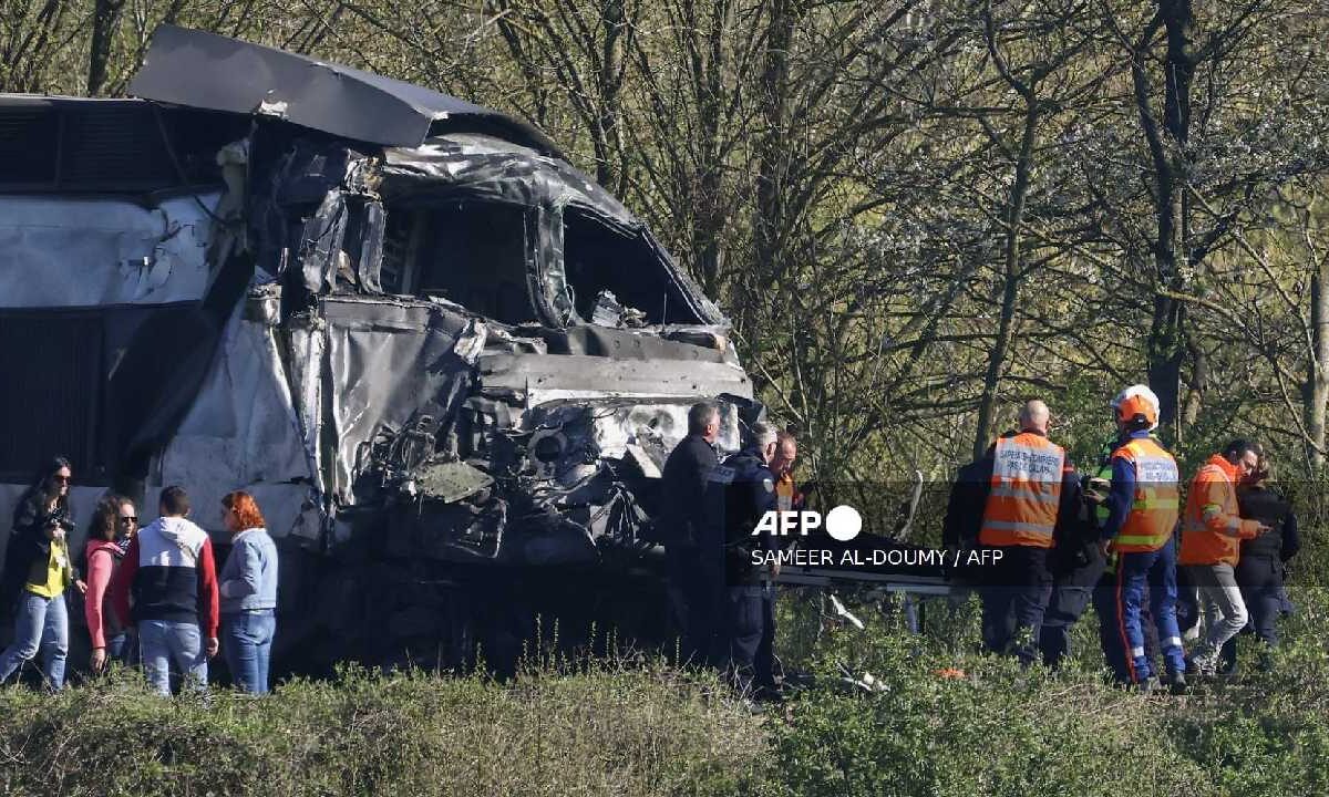 Indagan accidente de tren en Francia.