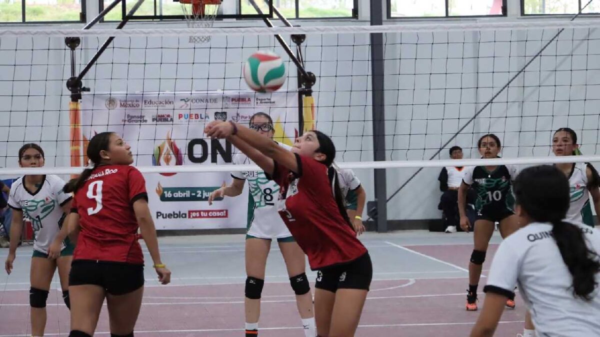 Atletas quintanarroenses ya compiten en la olimpiada.