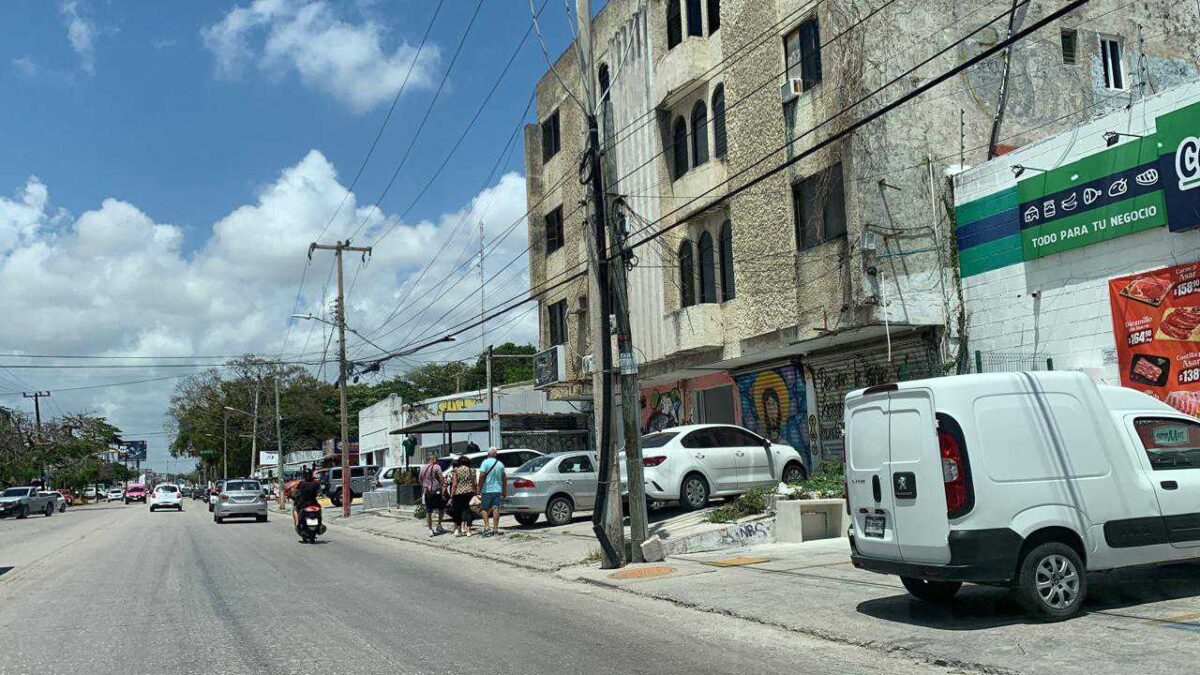 Alertan vecinos de algunos problemas en el primer cuadro.