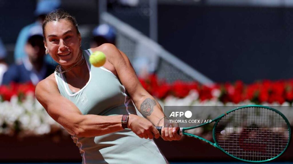 Sabalenka remonta a Osaka y avanza con carácter a cuartos de final en Madrid