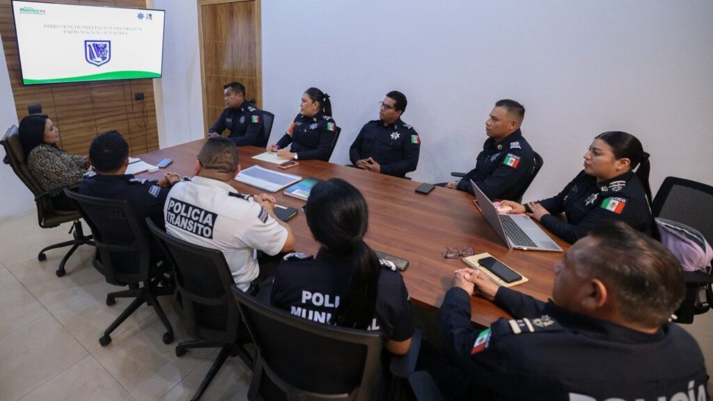 Blanca Merari evalúa avances de seguridad en Puerto Morelos