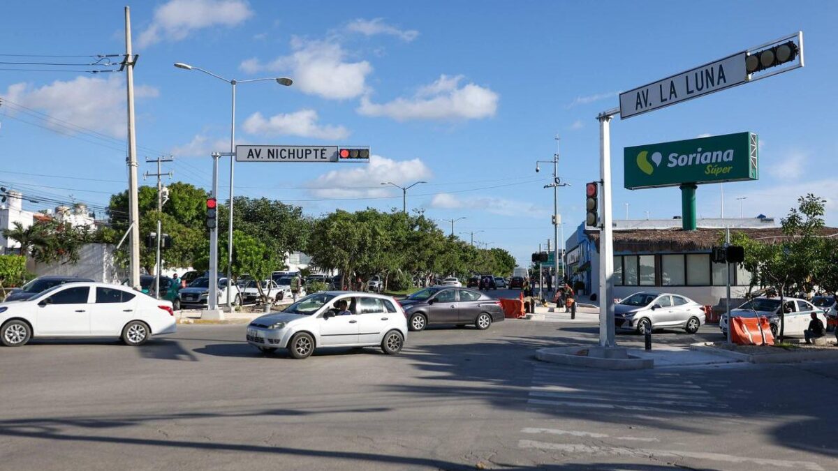 Semáforos inteligentes Cancún.