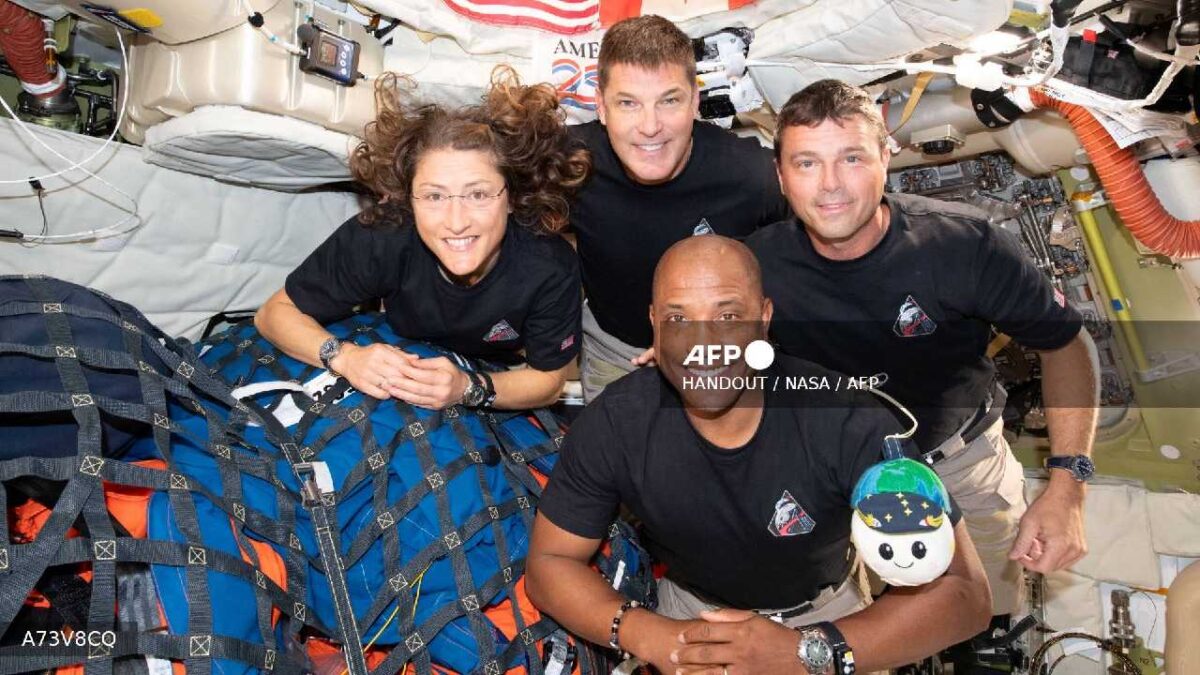 Los astronautas de Artemis II llegarán esta noche.