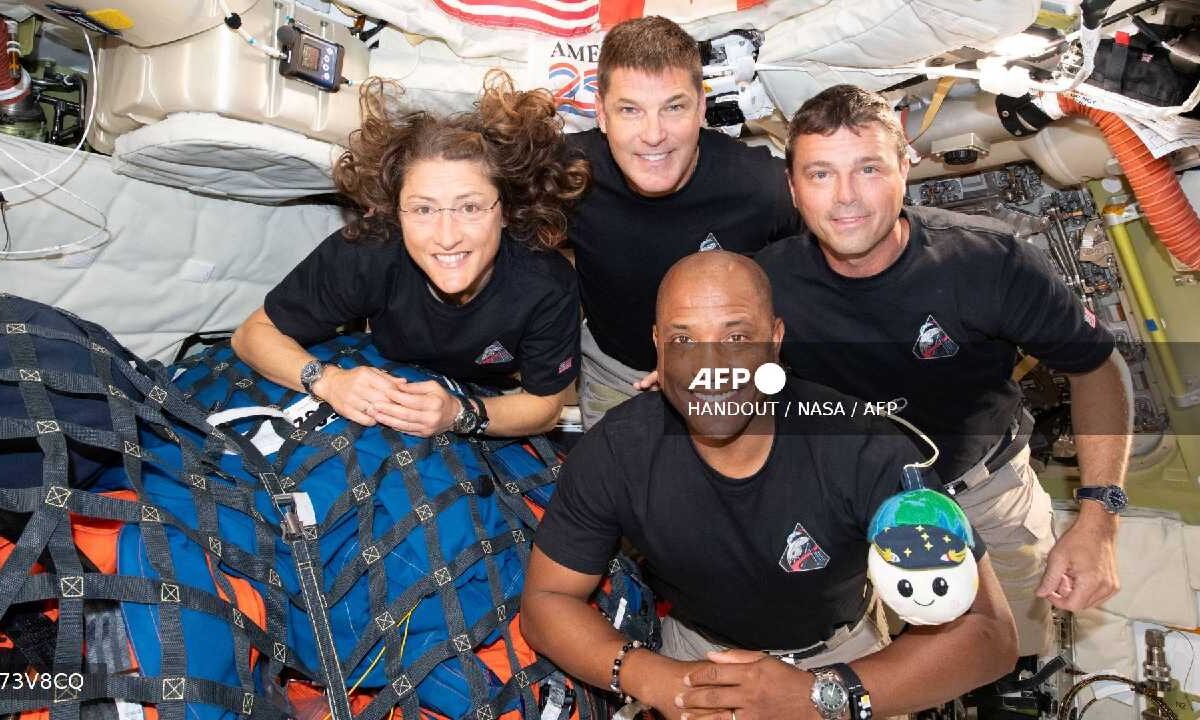 Los astronautas de Artemis II llegarán esta noche.