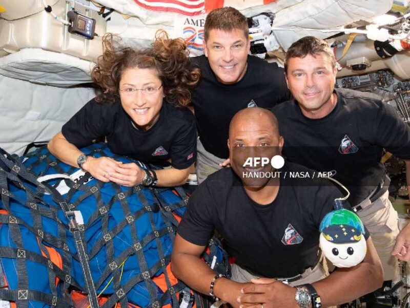 Tripulación de Artemis, a pocas horas de su regreso a la Tierra