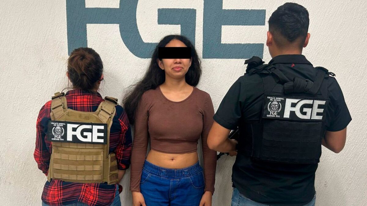 Detenida en Playa del Carmen con arma ligada a 3 crímenes