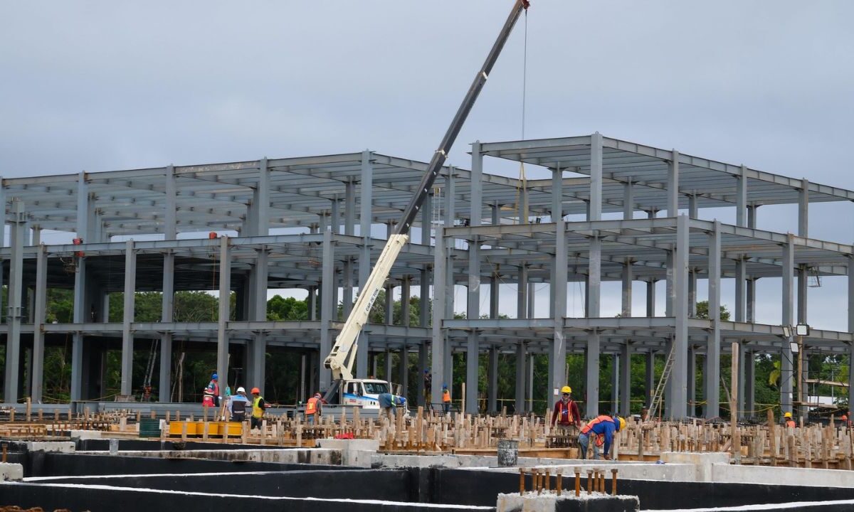 Quintana Roo proyecta 8 nuevos hospitales