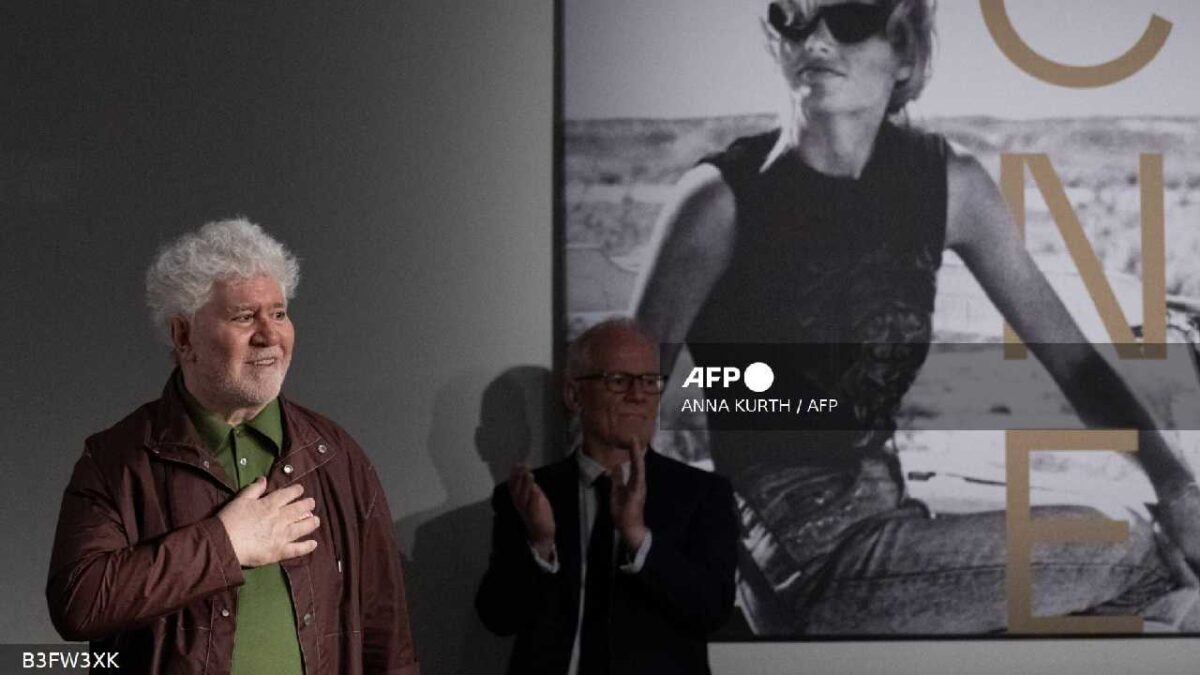 Almodóvar se lanza contra algunos presidentes.