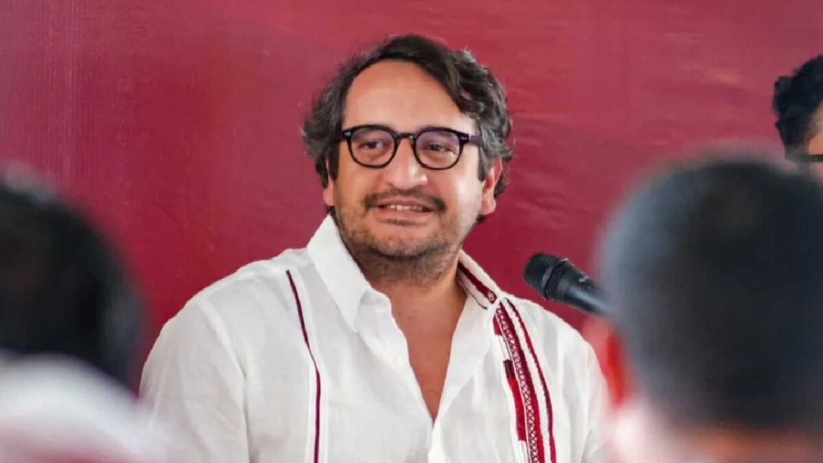 Andy López buscará una curul.