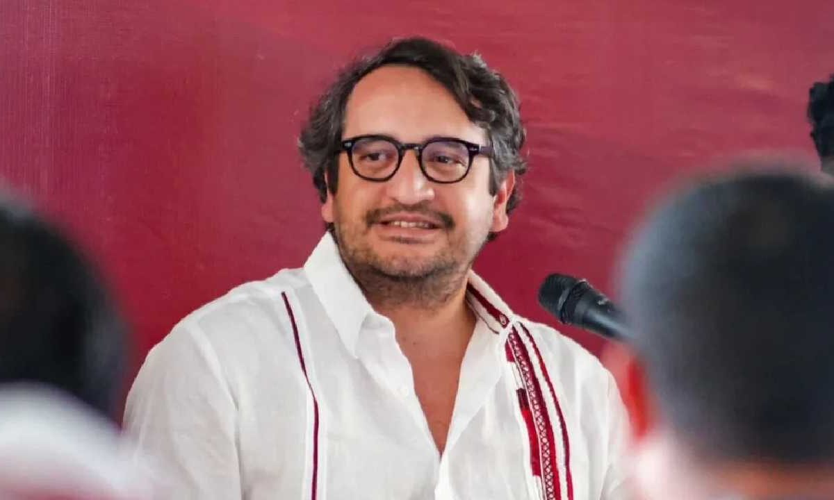 Andy López buscará una curul.