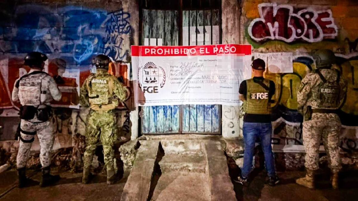 Hay dos detenidos por narcomenudeo.