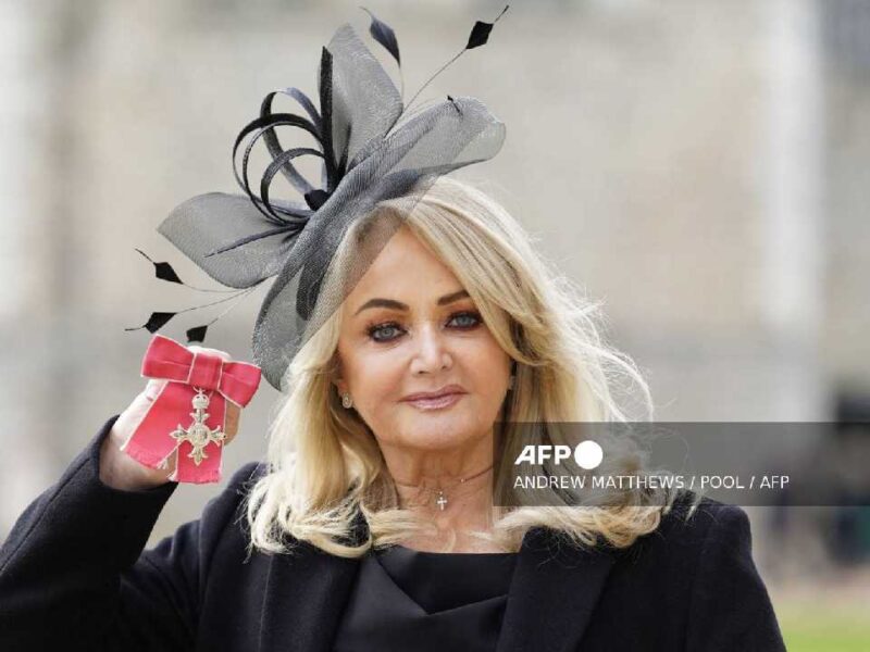 Bonnie Tyler, intérprete de "Eclipse Total del Corazón", es hospitalizada de emergencia