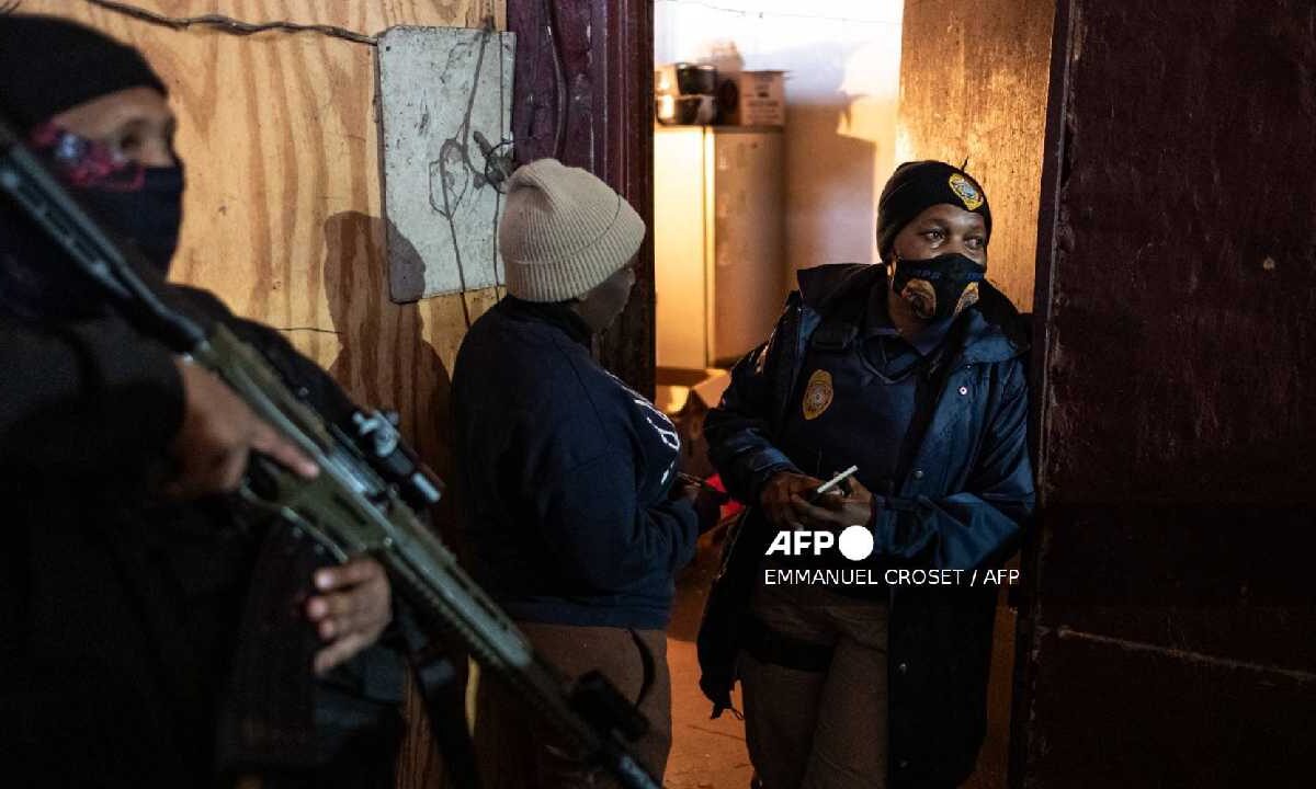 Golpe al narco en Sudáfrica.